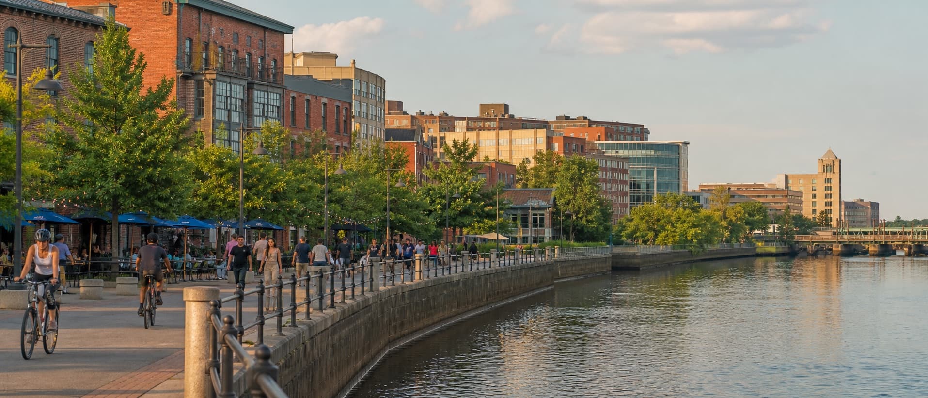 Businesses, cyclists, and pedestrians along the Wilmington Riverfront
